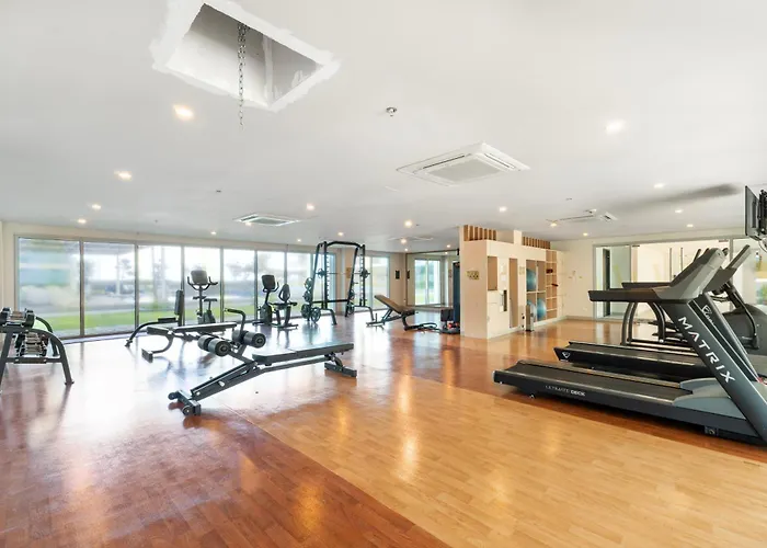 Apartamento 2br Near Naia Airport, Moa, Okada And Of Dreams With Playroom, Pool And Gym