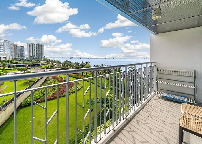 2br Near Naia Airport, Moa, Okada And Of Dreams With Playroom, Pool And Gym Apartamento Manila